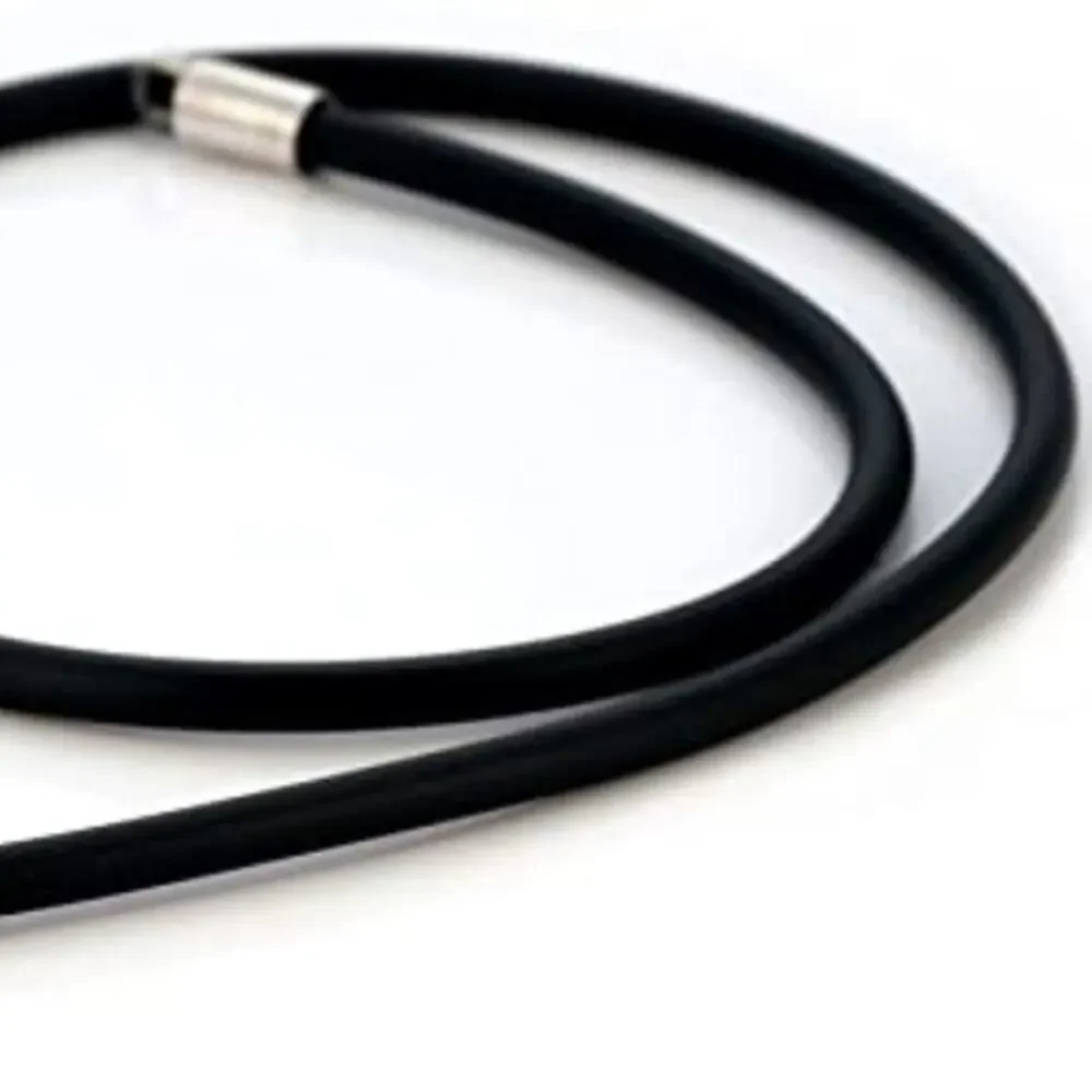 BICO black rubber necklace 16‎ inches